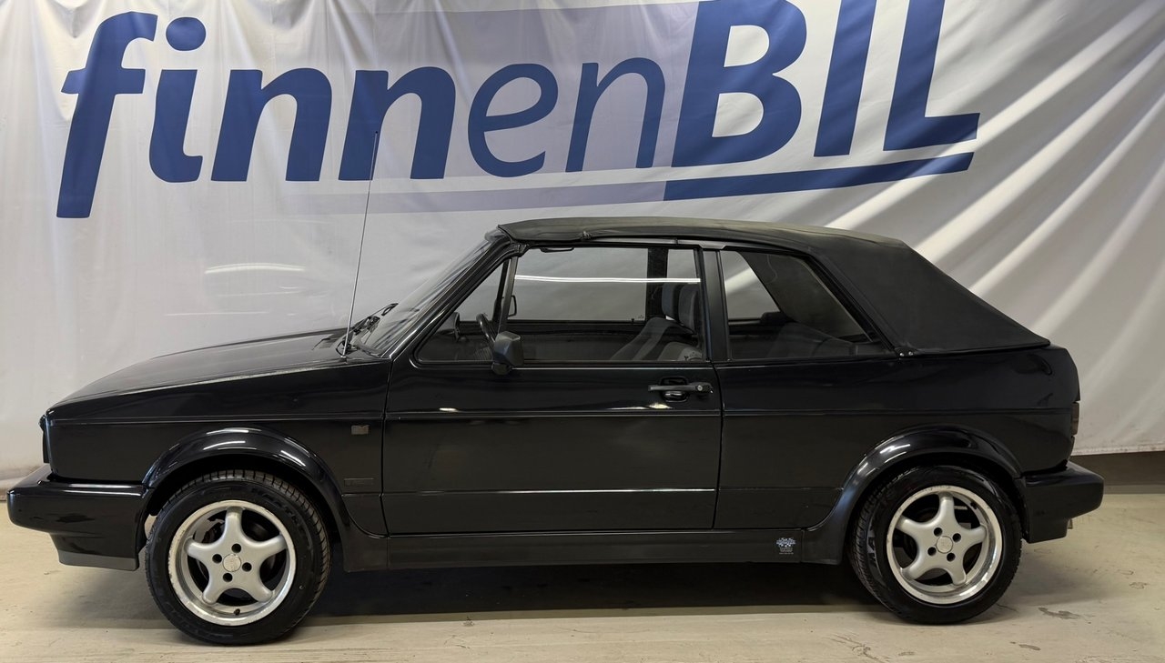 Volkswagen Golf I Cabriolet 1.8 Besiktad 1992, bild 2/9