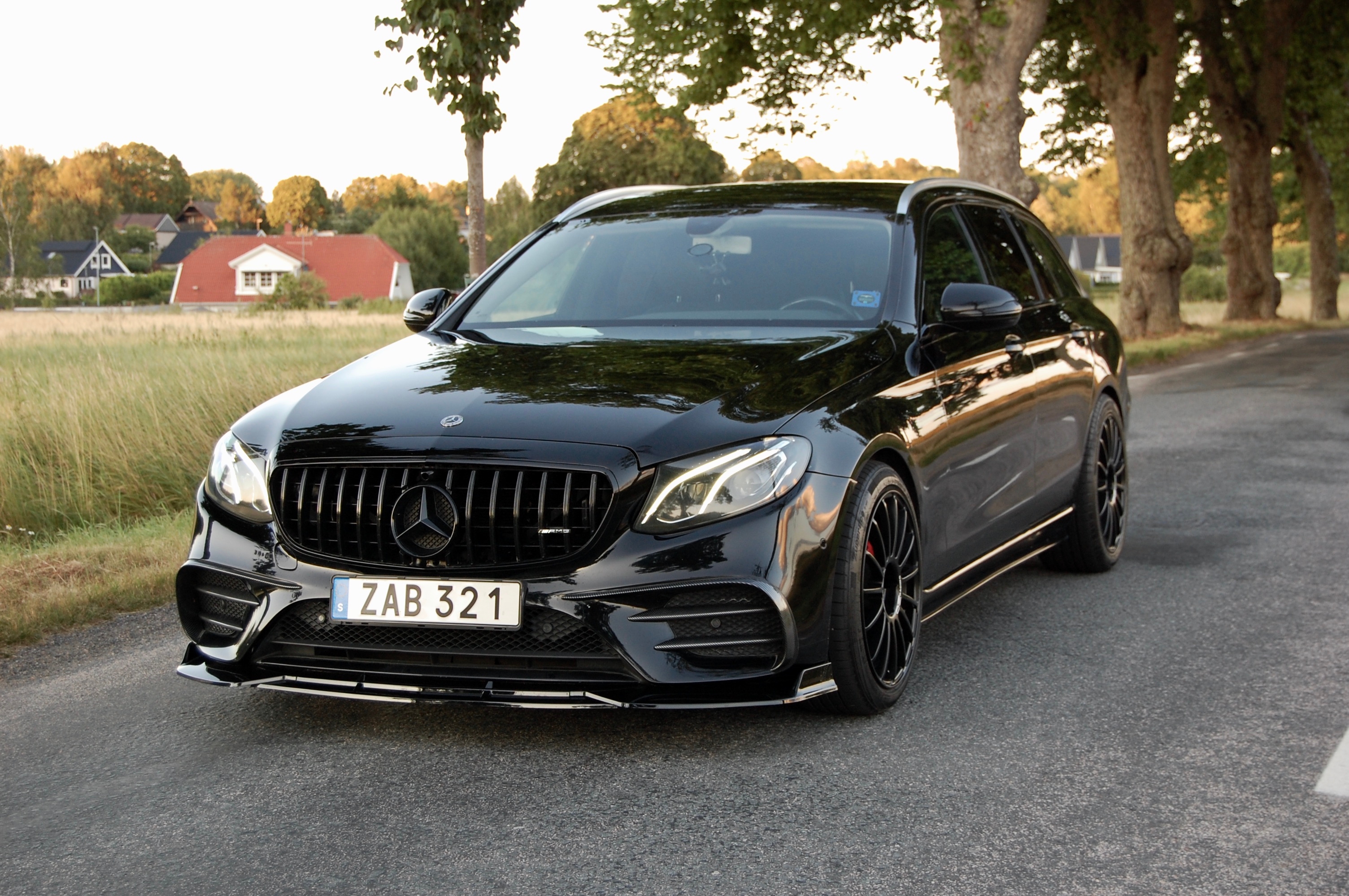 Mercedes-Benz E 2018, kuva 3/10