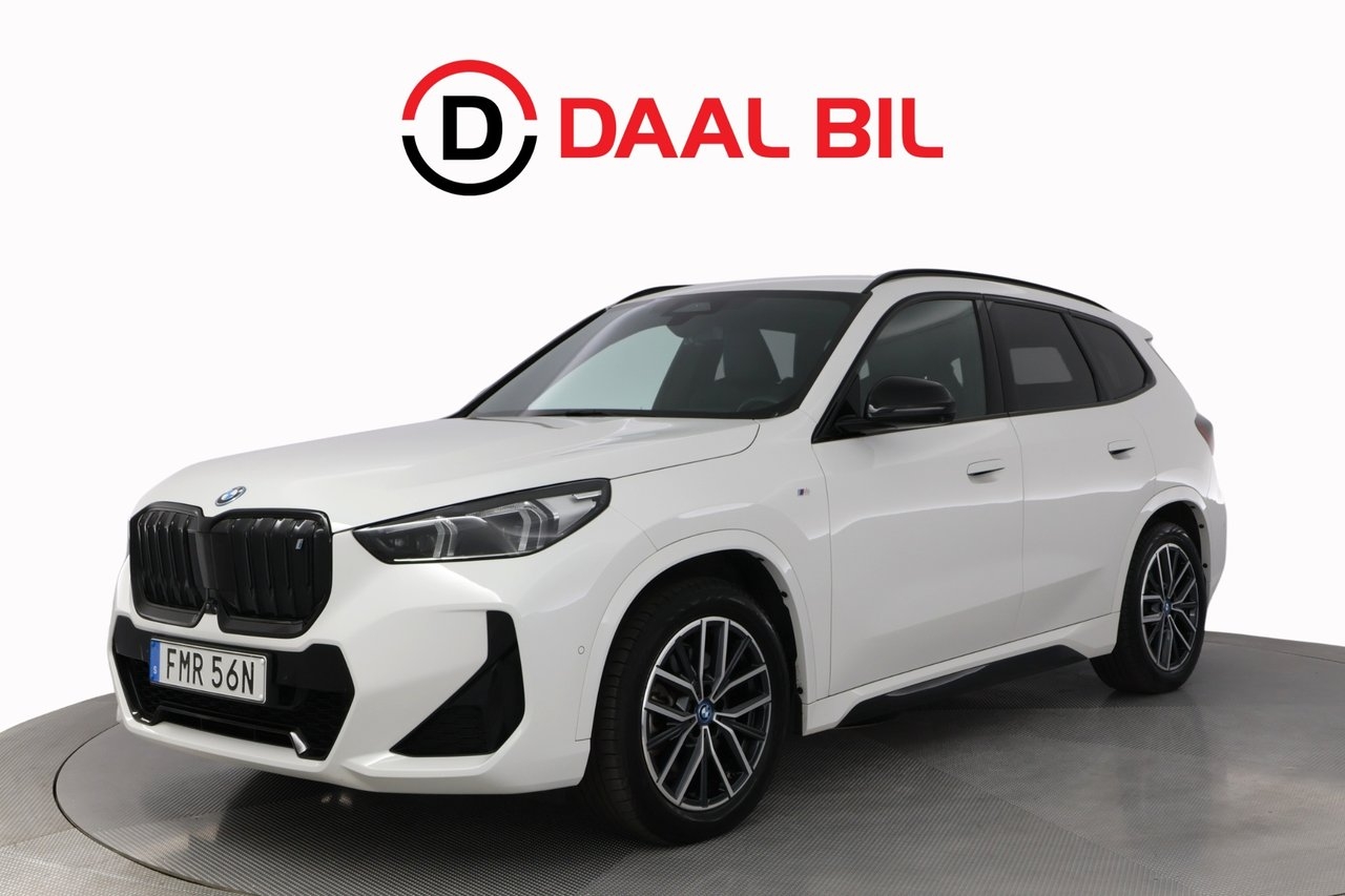 BMW iX1