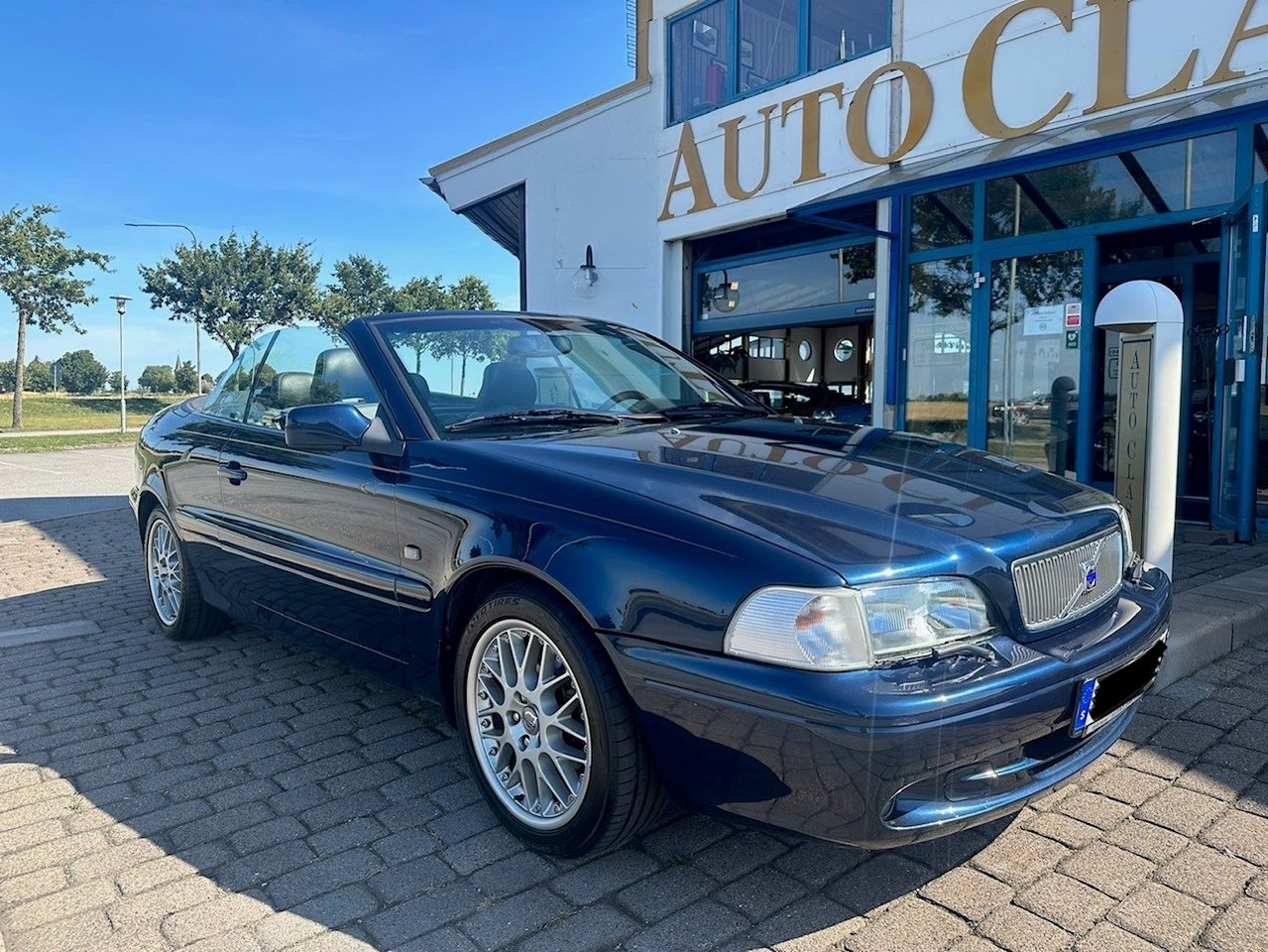 Volvo C70 Cabriolet 2.0 T 2000, photo 2/7