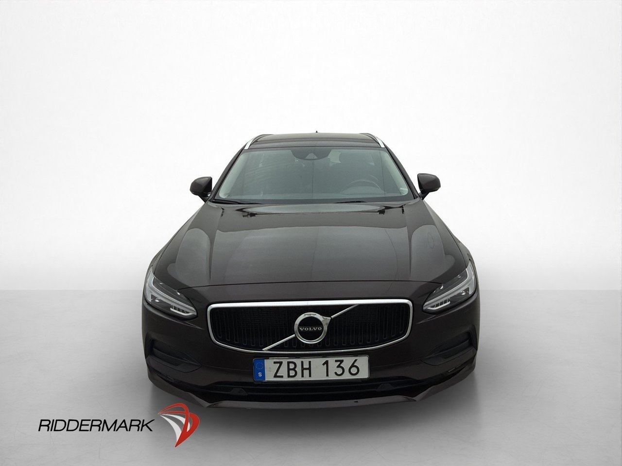 Volvo V90 2019, kuva 2/36