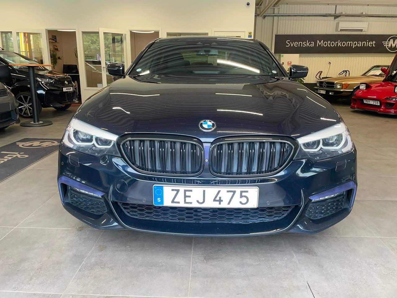 BMW 530 2018, bild 2/10