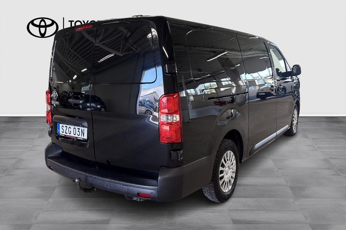 Toyota Proace 2023, photo 5/10
