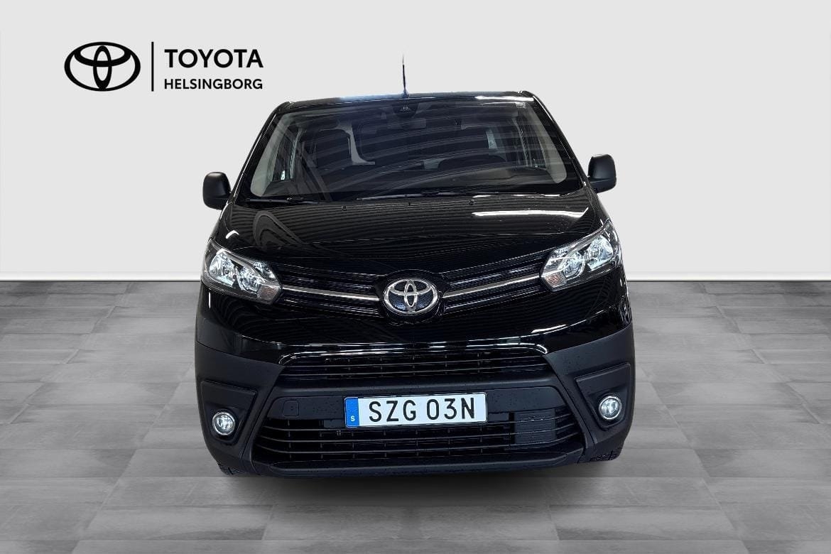 Toyota Proace 2023, photo 2/10