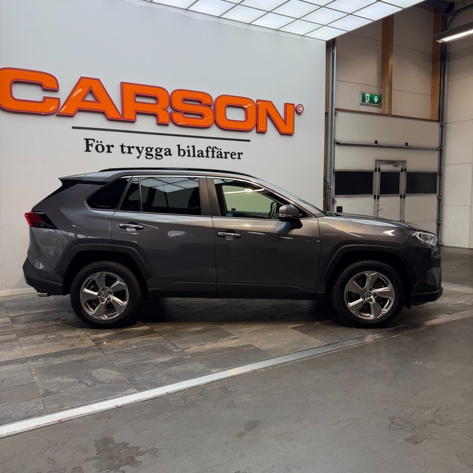 Toyota RAV4 2021, kuva 3/12