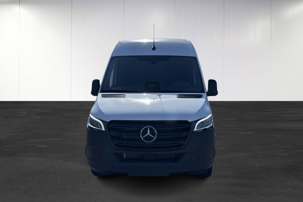Mercedes-Benz Sprinter 2027, bild 5/10