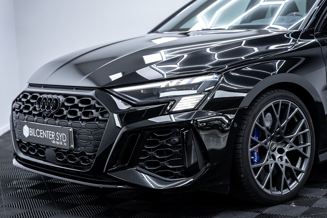 Audi RS3 3 Sportback S Tronic 2024, bild 2/10