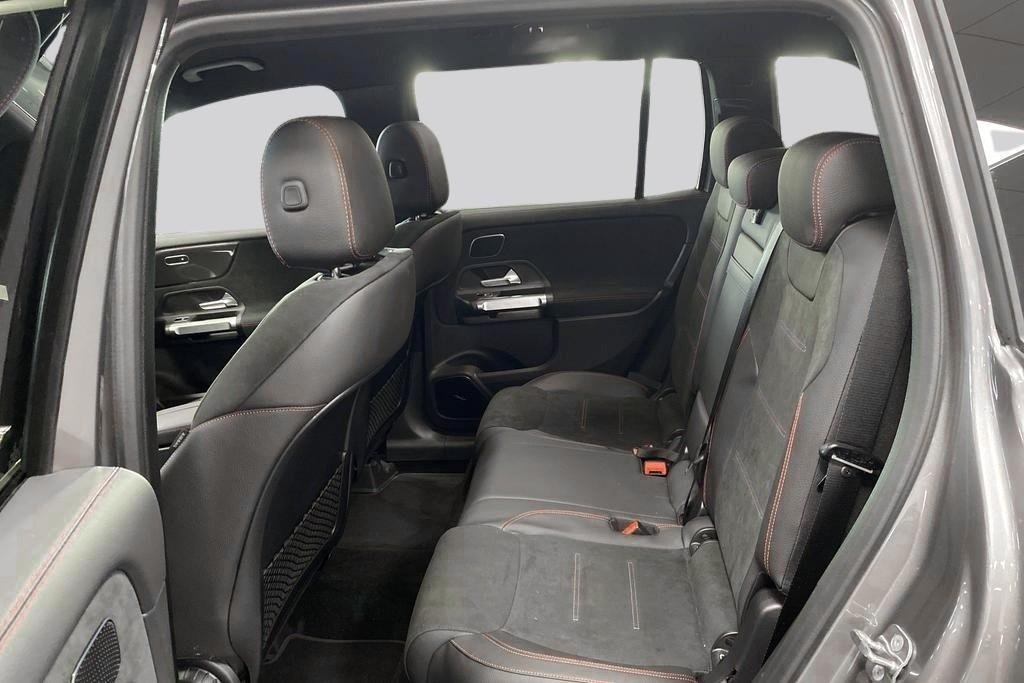 Mercedes-Benz GLB 2026, bild 4/10