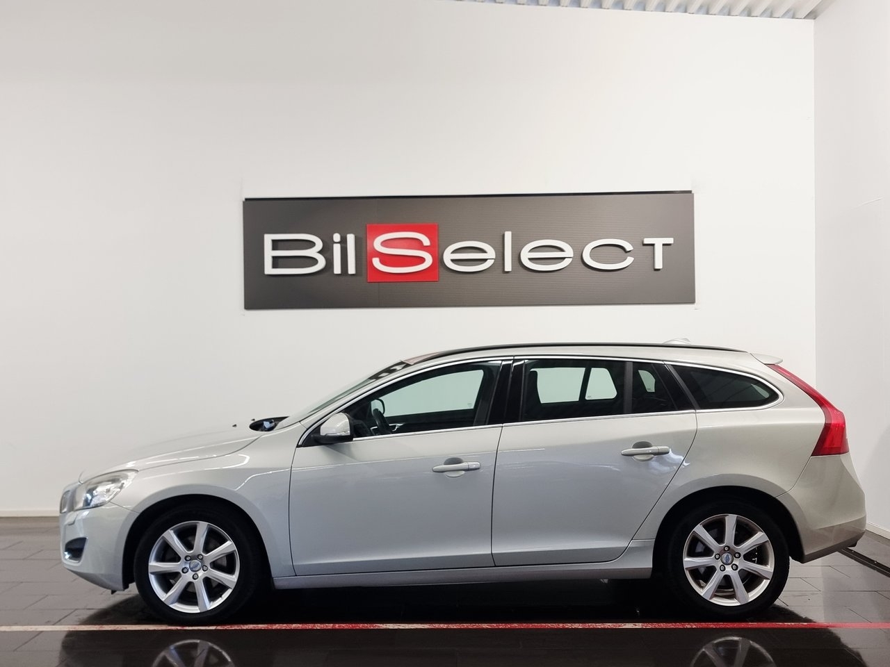 Volvo V60 2013, bild 2/10