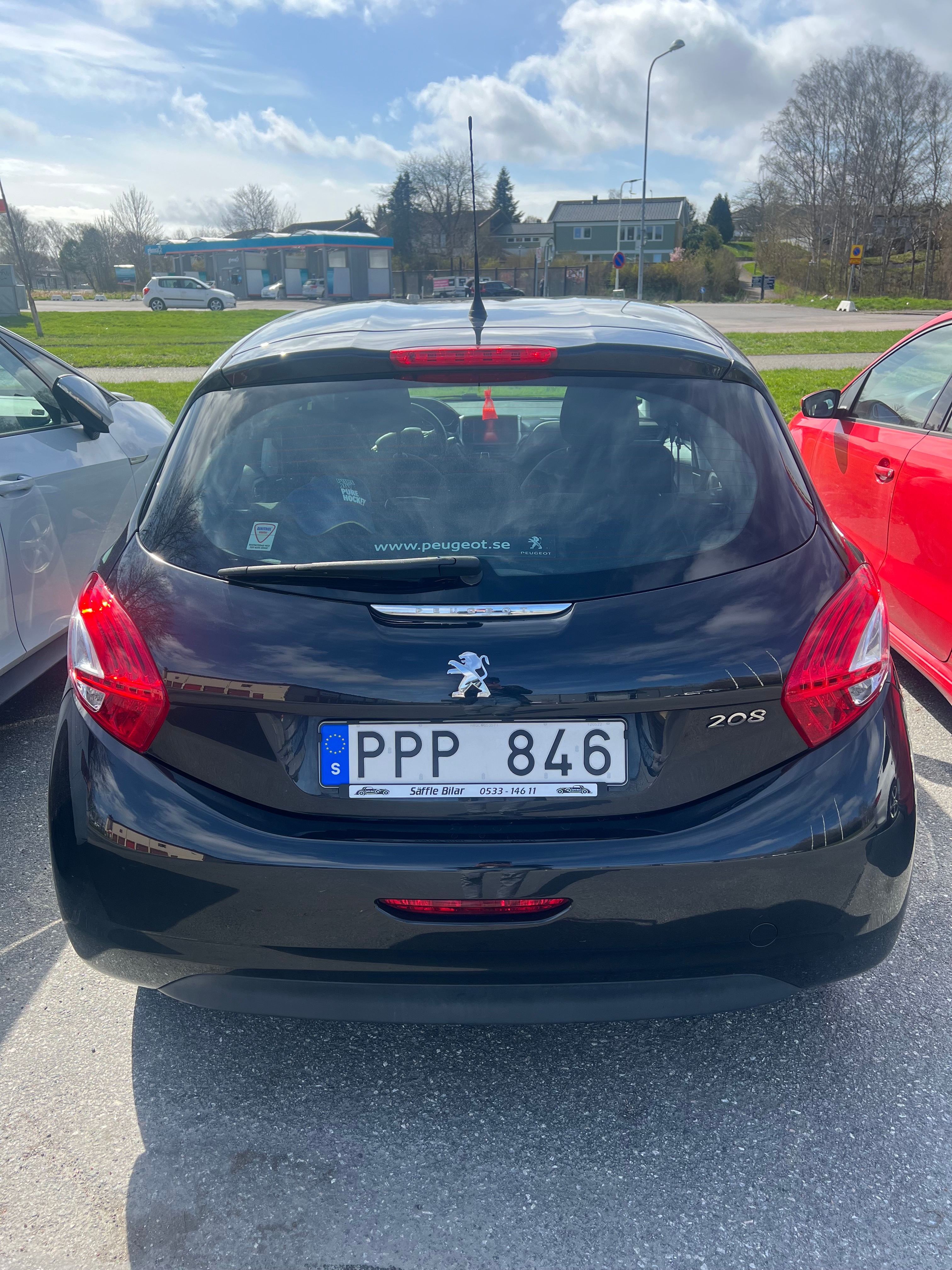Peugeot 208 2012, bild 2/6