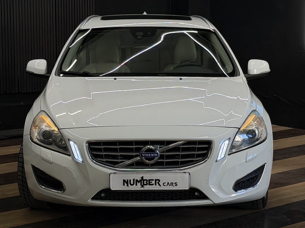 Volvo V60 D2 Summum Euro 5 2013, bild 3/10
