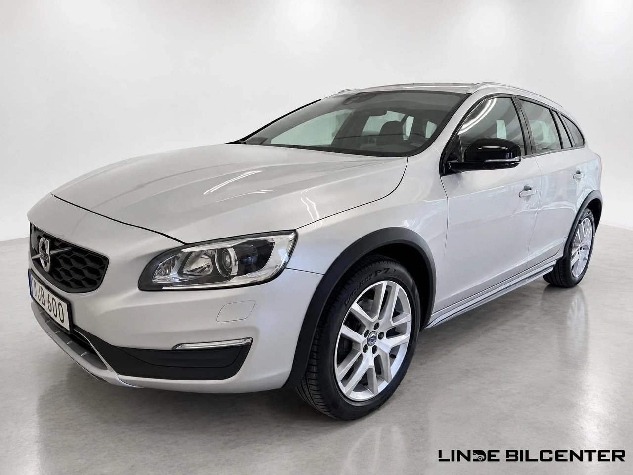 Volvo V60 Cross Country D4