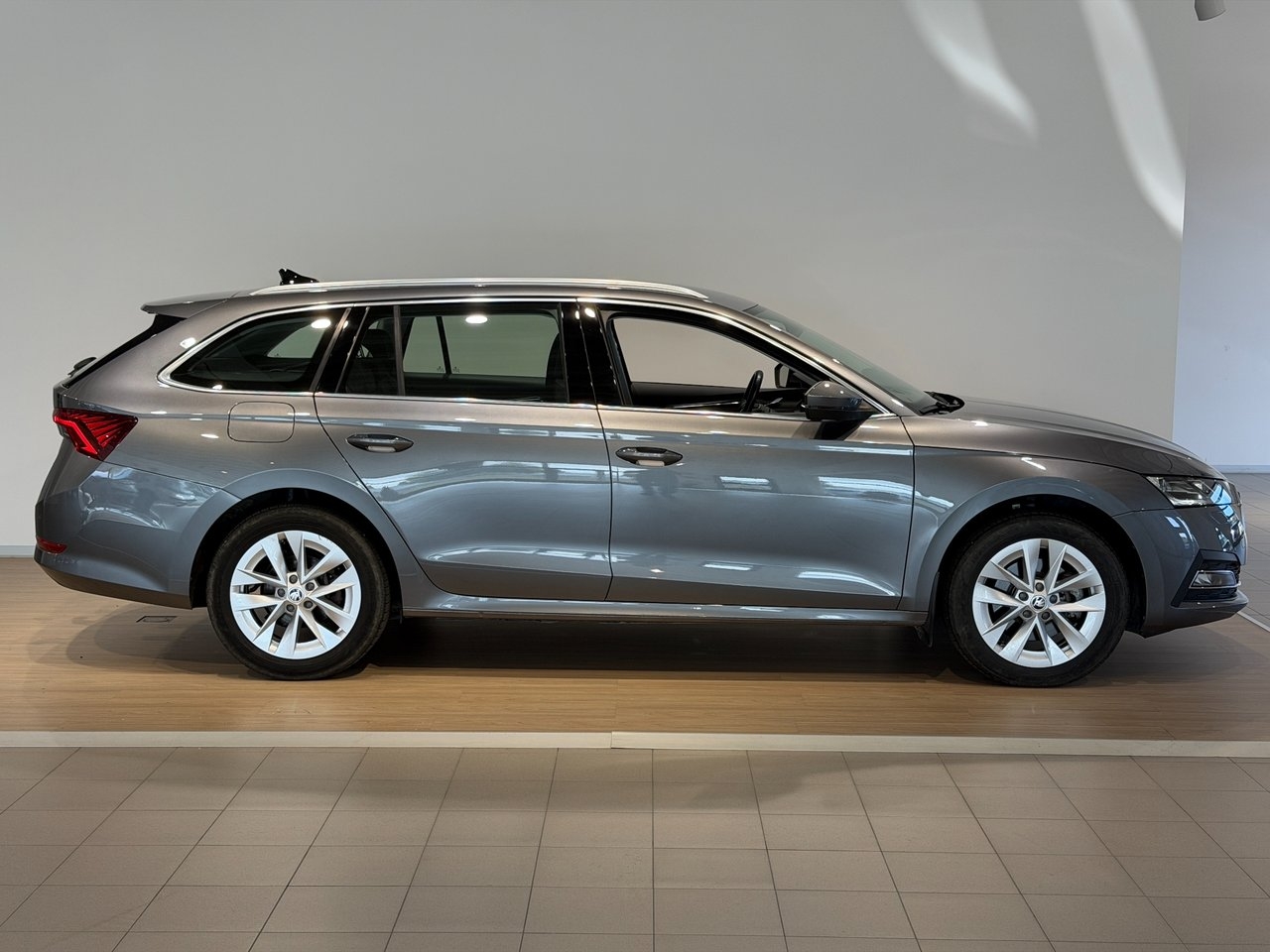 Skoda Octavia 2023, bild 3/20