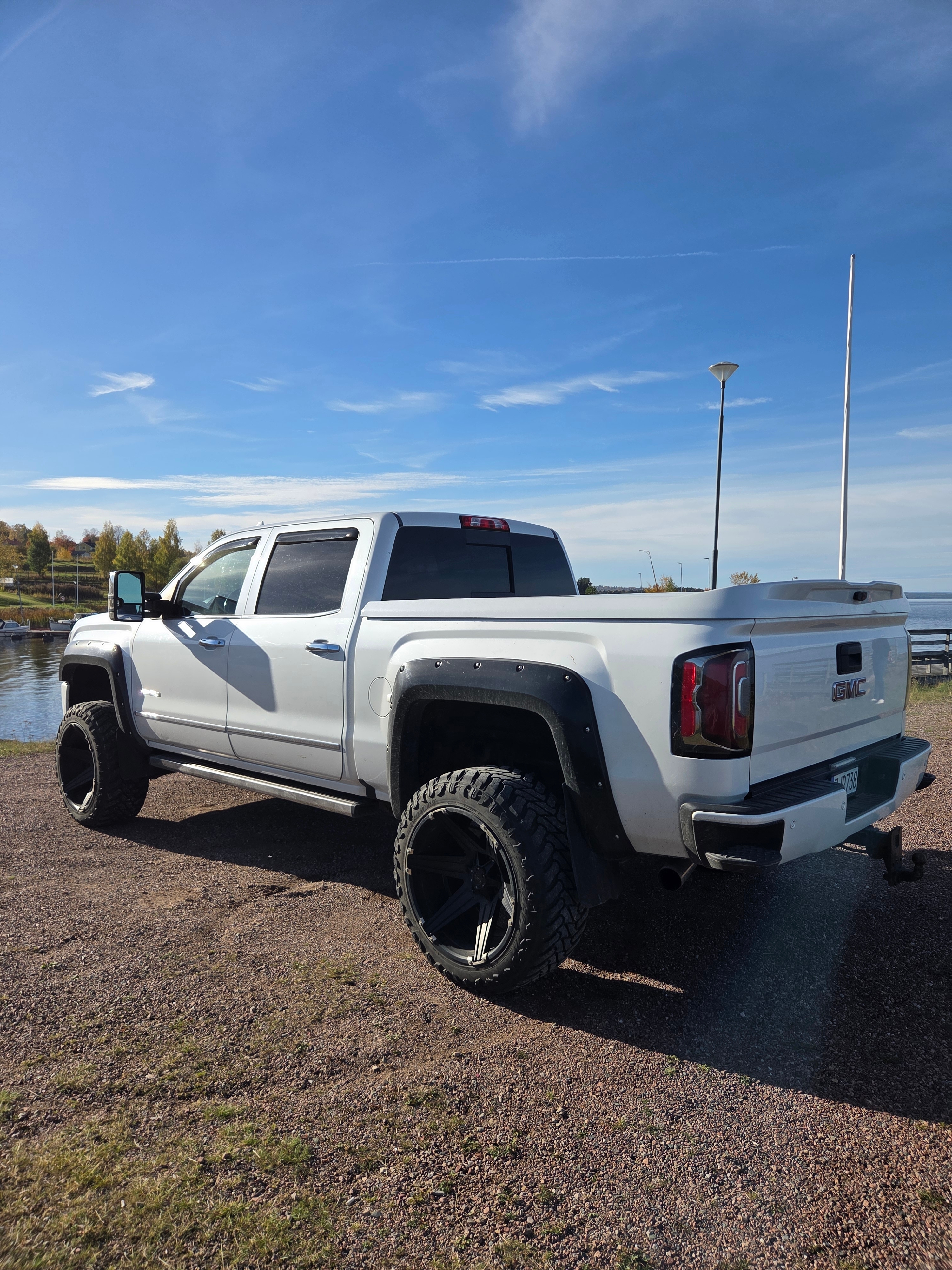 GMC Sierra Denali 2018, photo 2/10