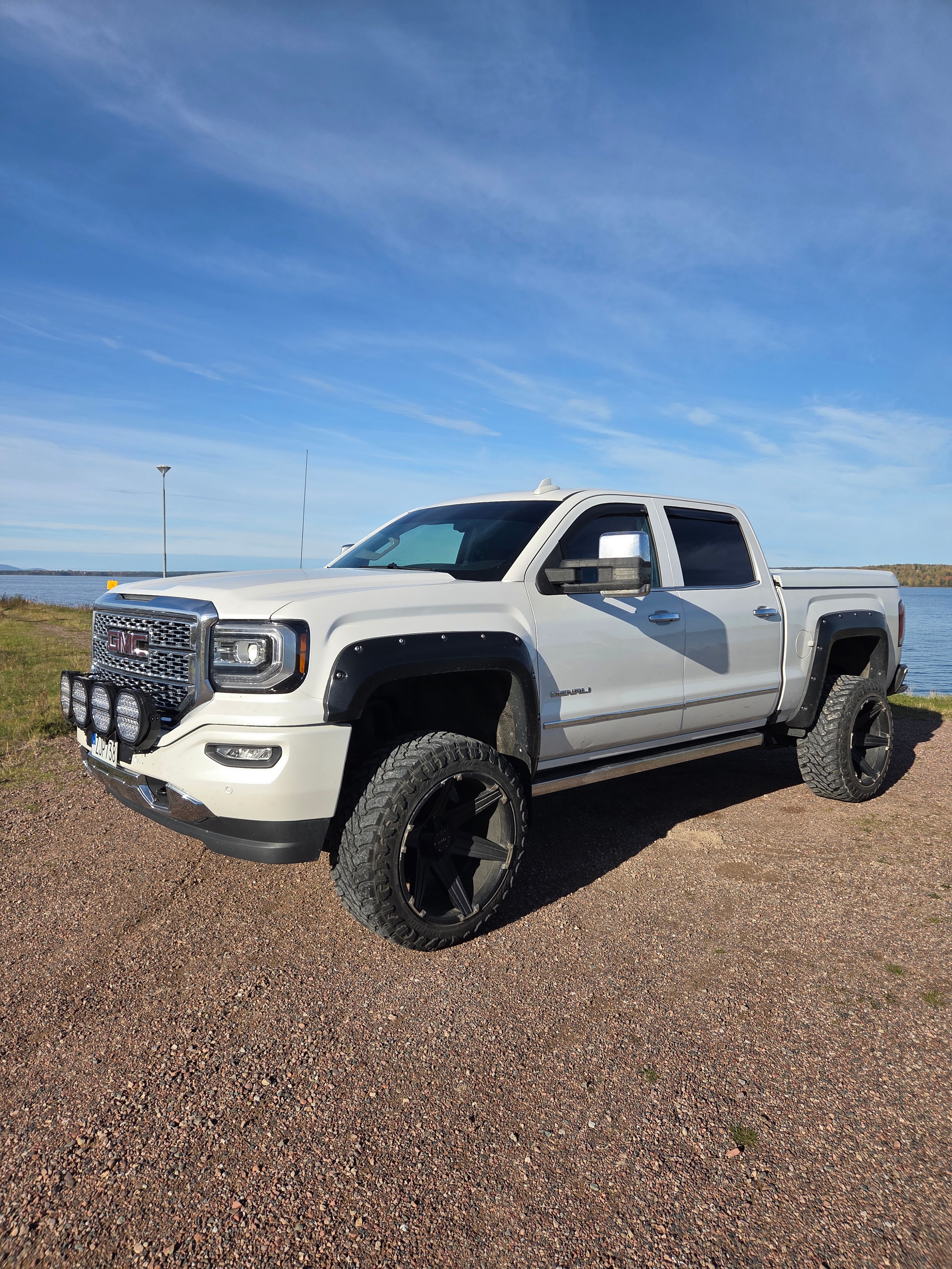 GMC Sierra