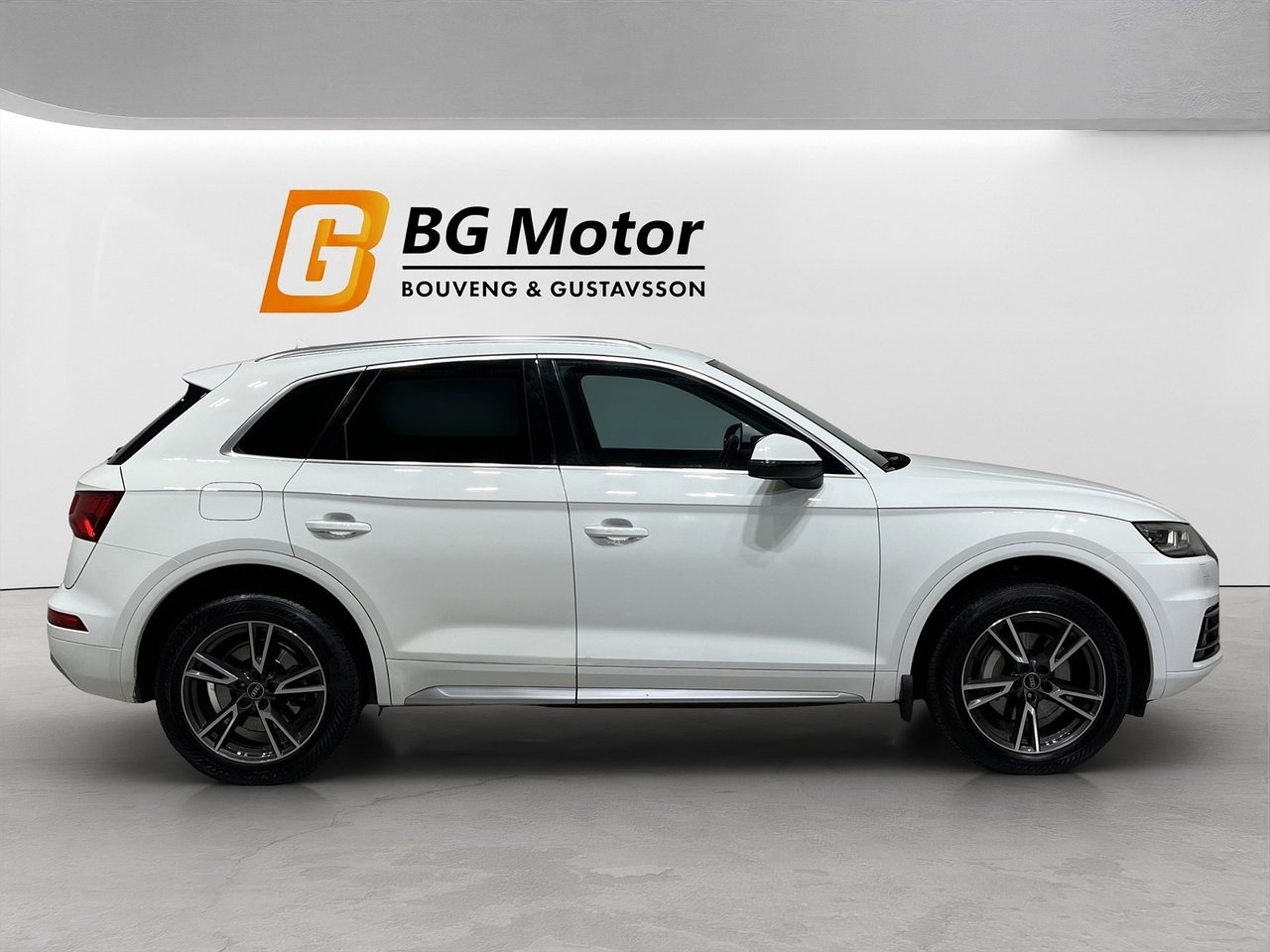 Audi Q5 2017, photo 4/19