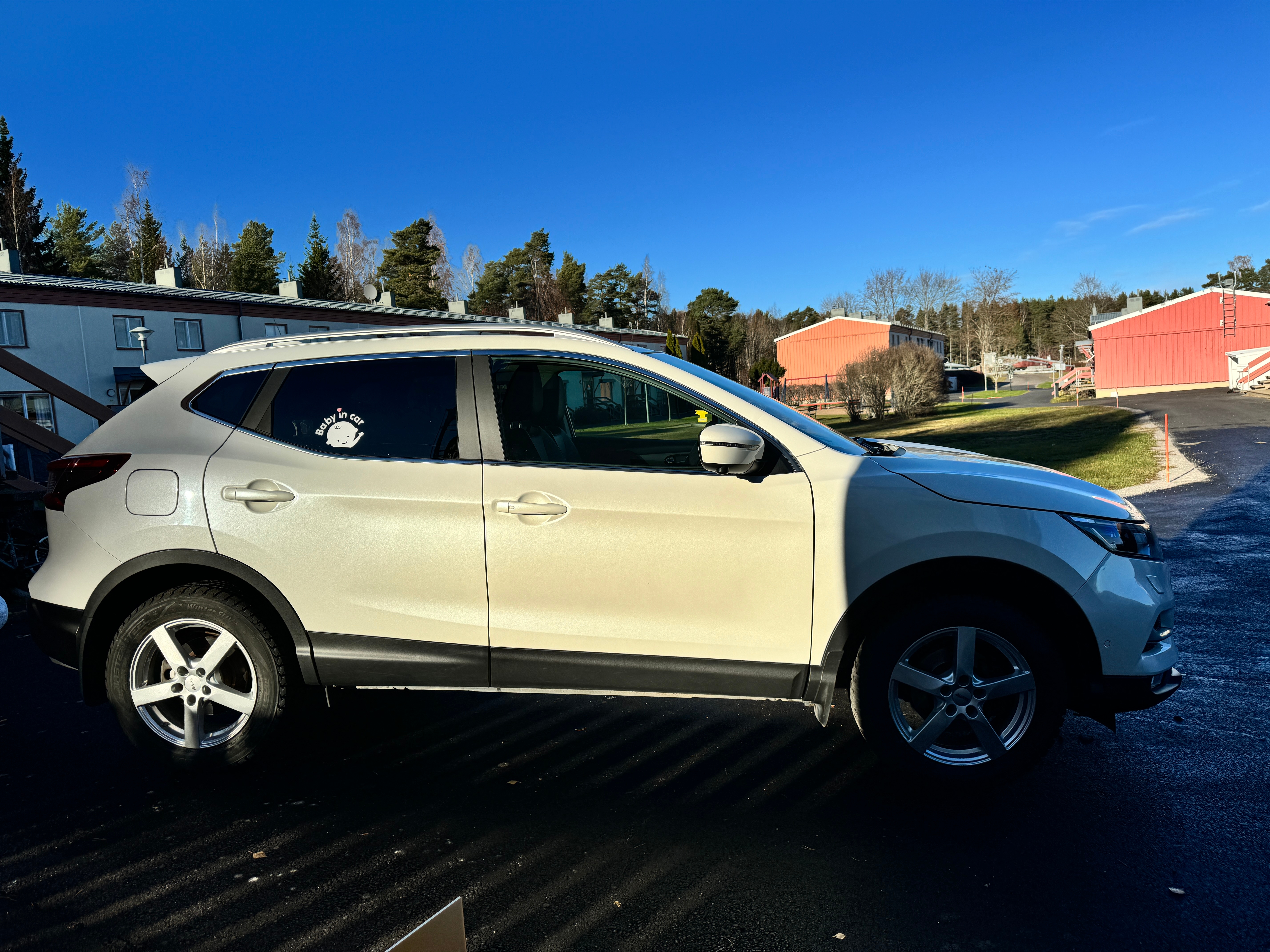 Nissan Qashqai 1.6 dCi XTRONIC-CVT 2017, kuva 4/10