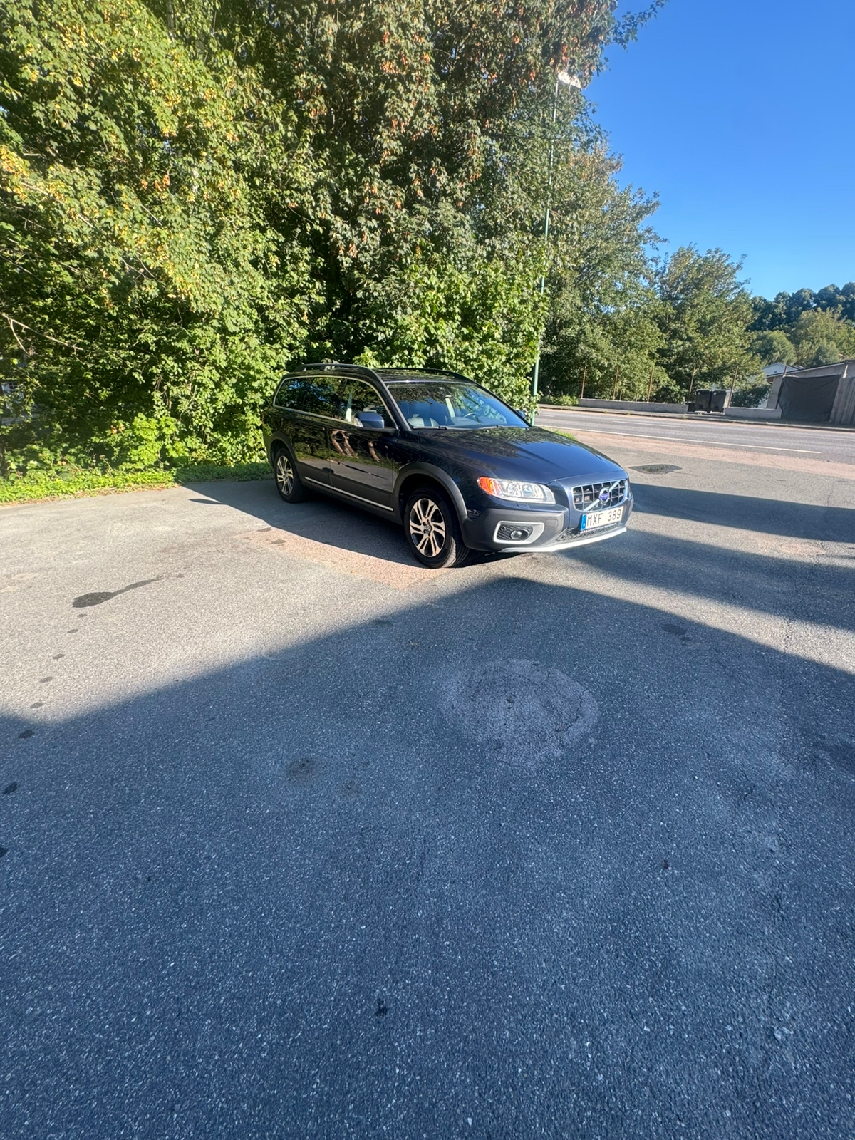 Volvo XC70 D4 AWD Geartronic 2013, bild 2/6
