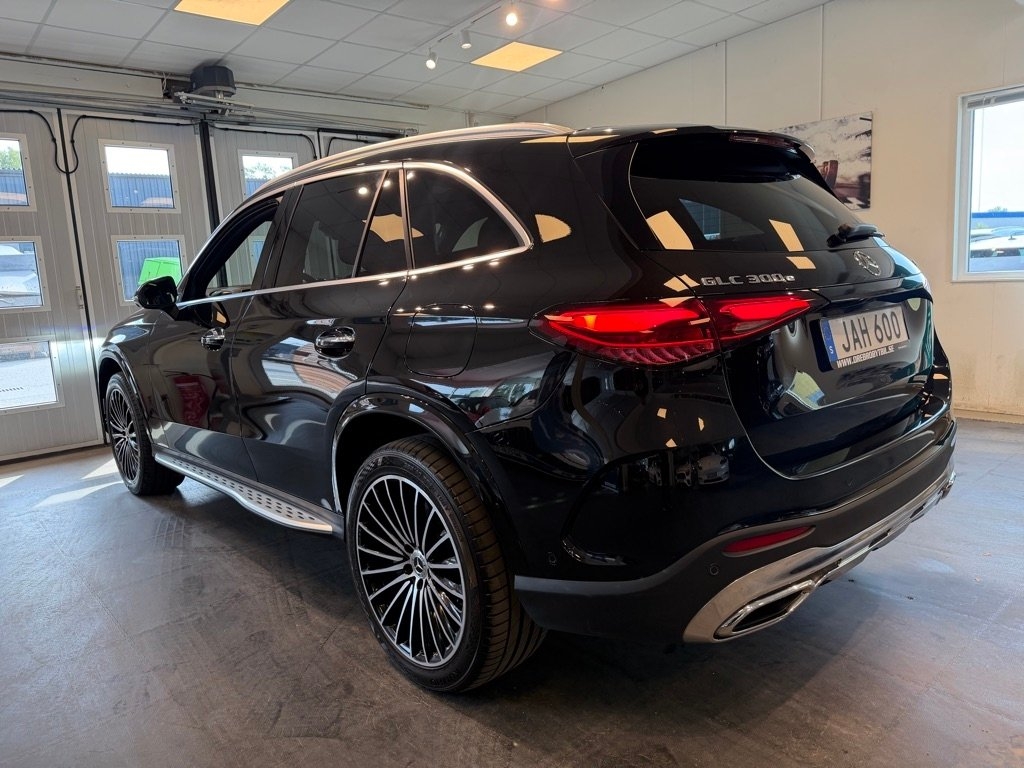 Mercedes-Benz GLC 300 e 4MATIC AMG 2023, bild 3/10
