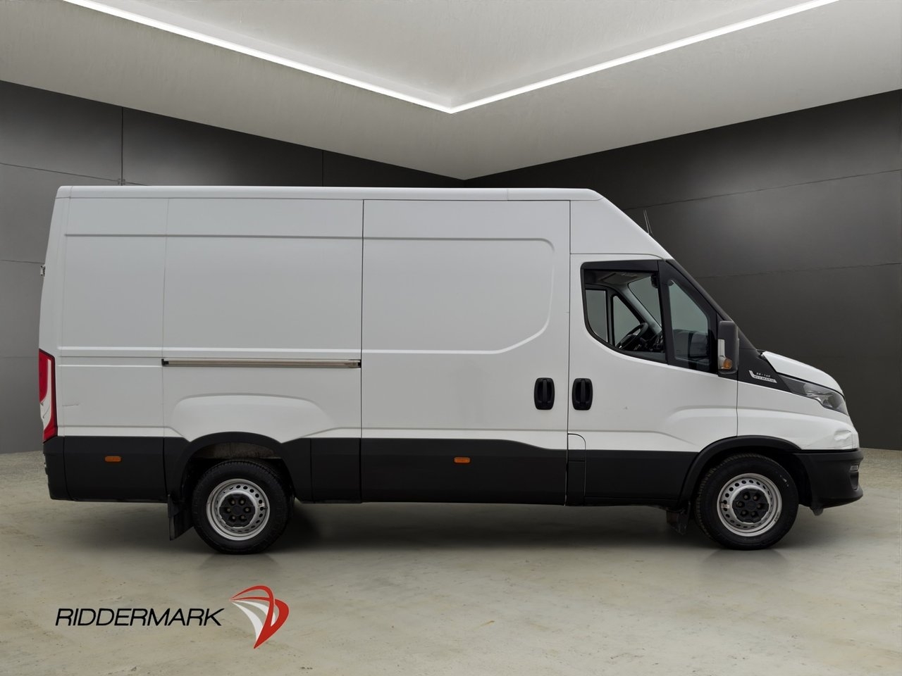 Iveco Daily 2023, bild 2/33