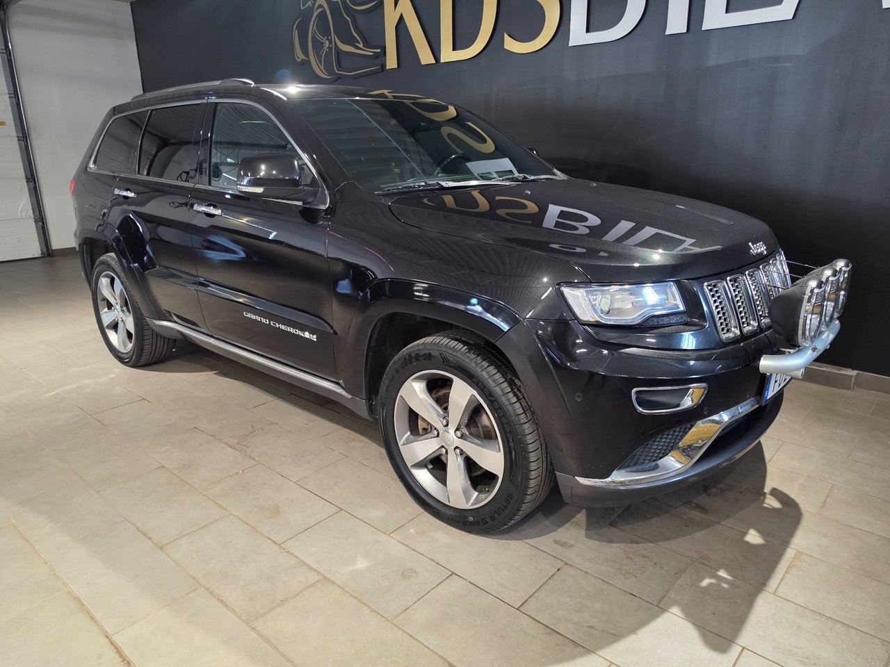 Jeep Grand Cherokee 2015, kuva 6/10