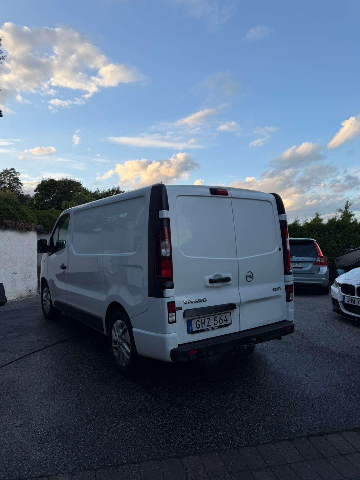 Opel Vivaro 2017, bild 4/5