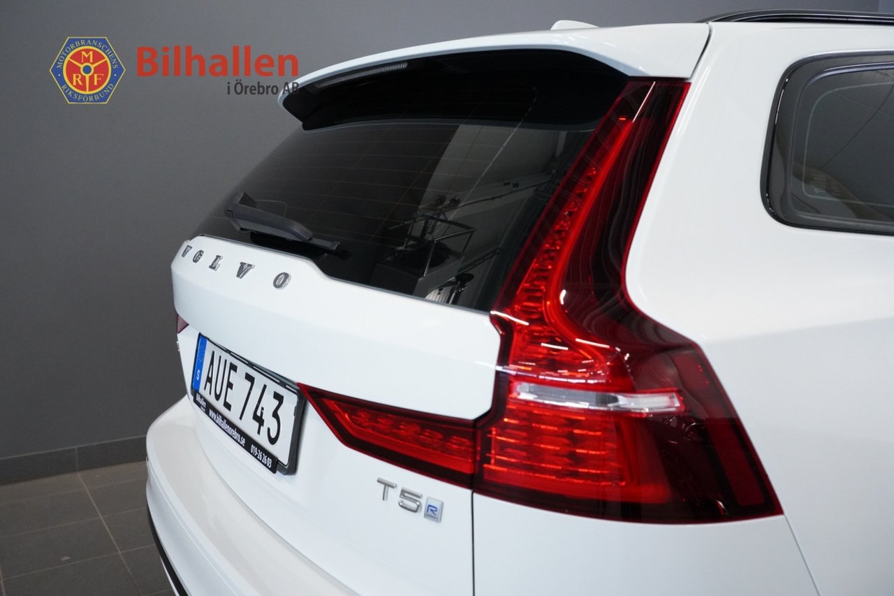 Volvo V60 T5 Geartronic R-Design Drag 2019, bild 5/10
