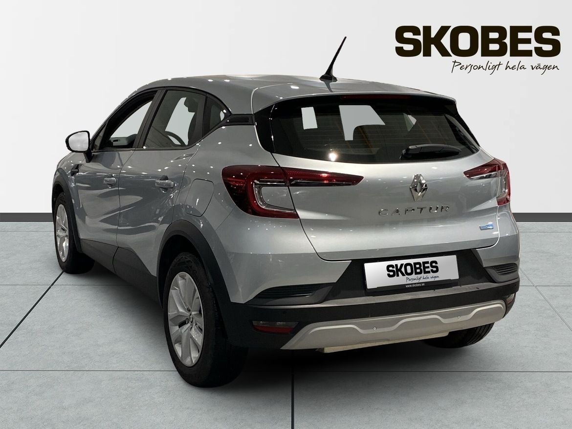 Renault Captur PHEV 160 Zen CVT II 2023, bild 4/10