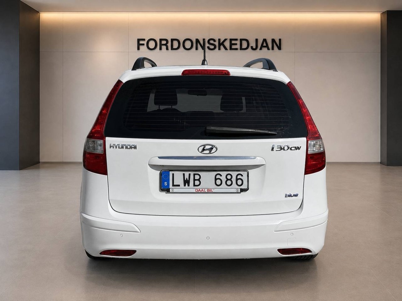 Hyundai i30 cw 1.6 CRDi Business 2012, photo 6/10