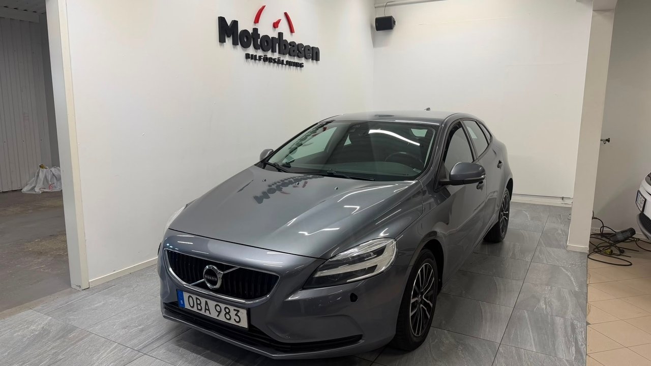 Volvo V40