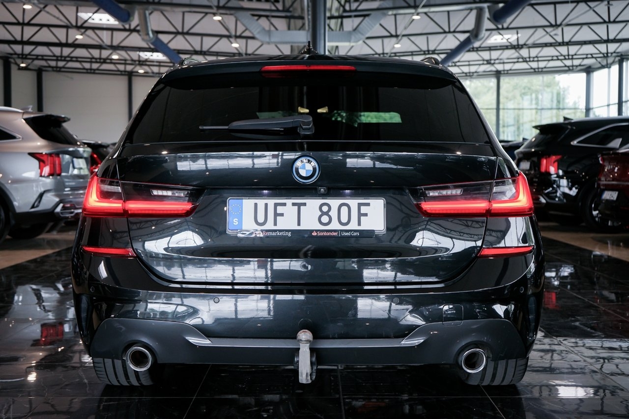 BMW 330 2022, photo 7/10