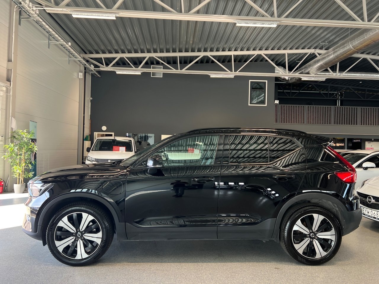 Volvo XC40 2023, bild 7/10