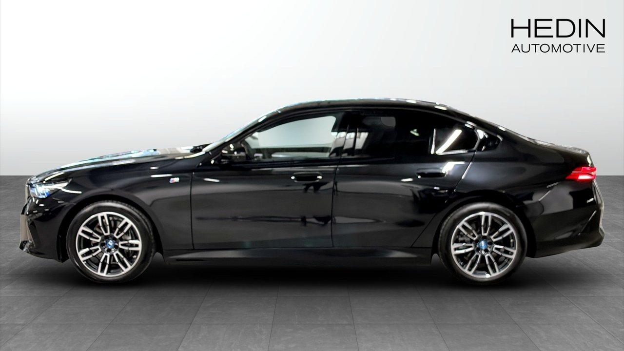 BMW i5 xDrive40 M SPORT DRAGKROK 2024, bild 6/11