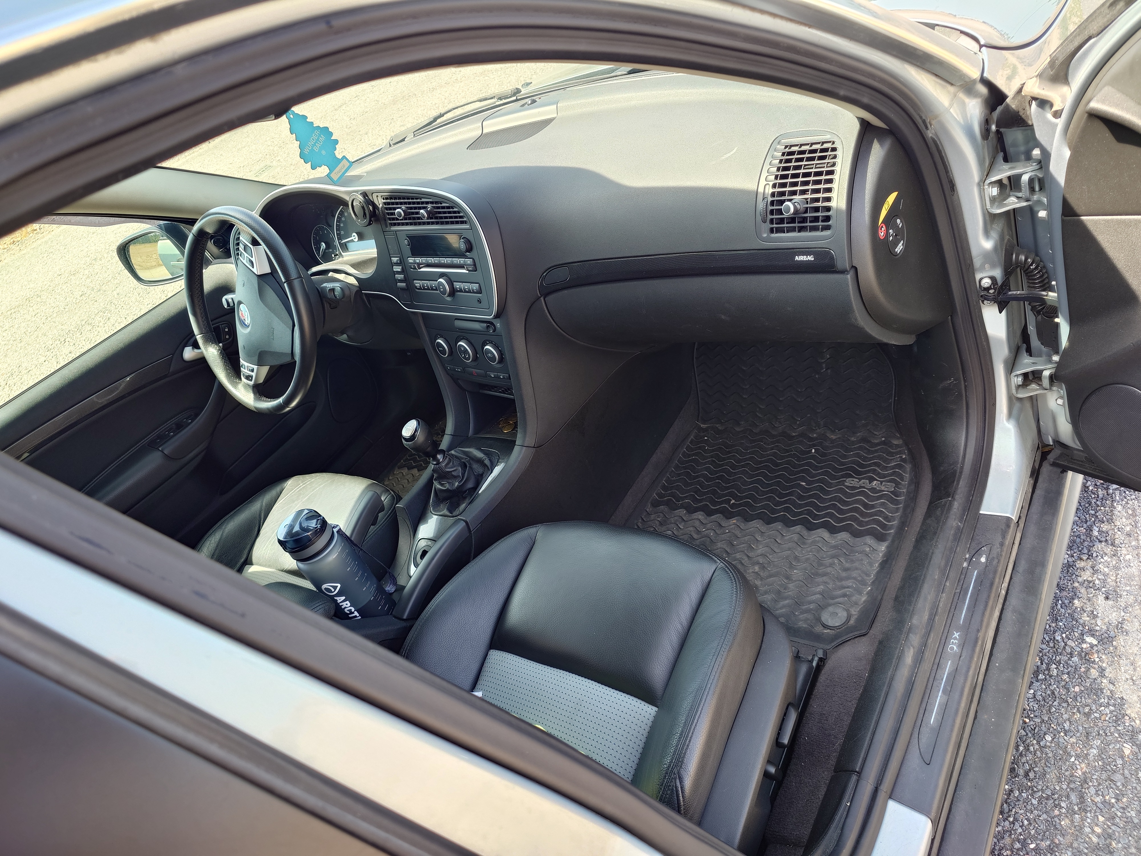 Saab 9-3X 2.0 T BioPower XWD Manuell 2011, bild 4/6