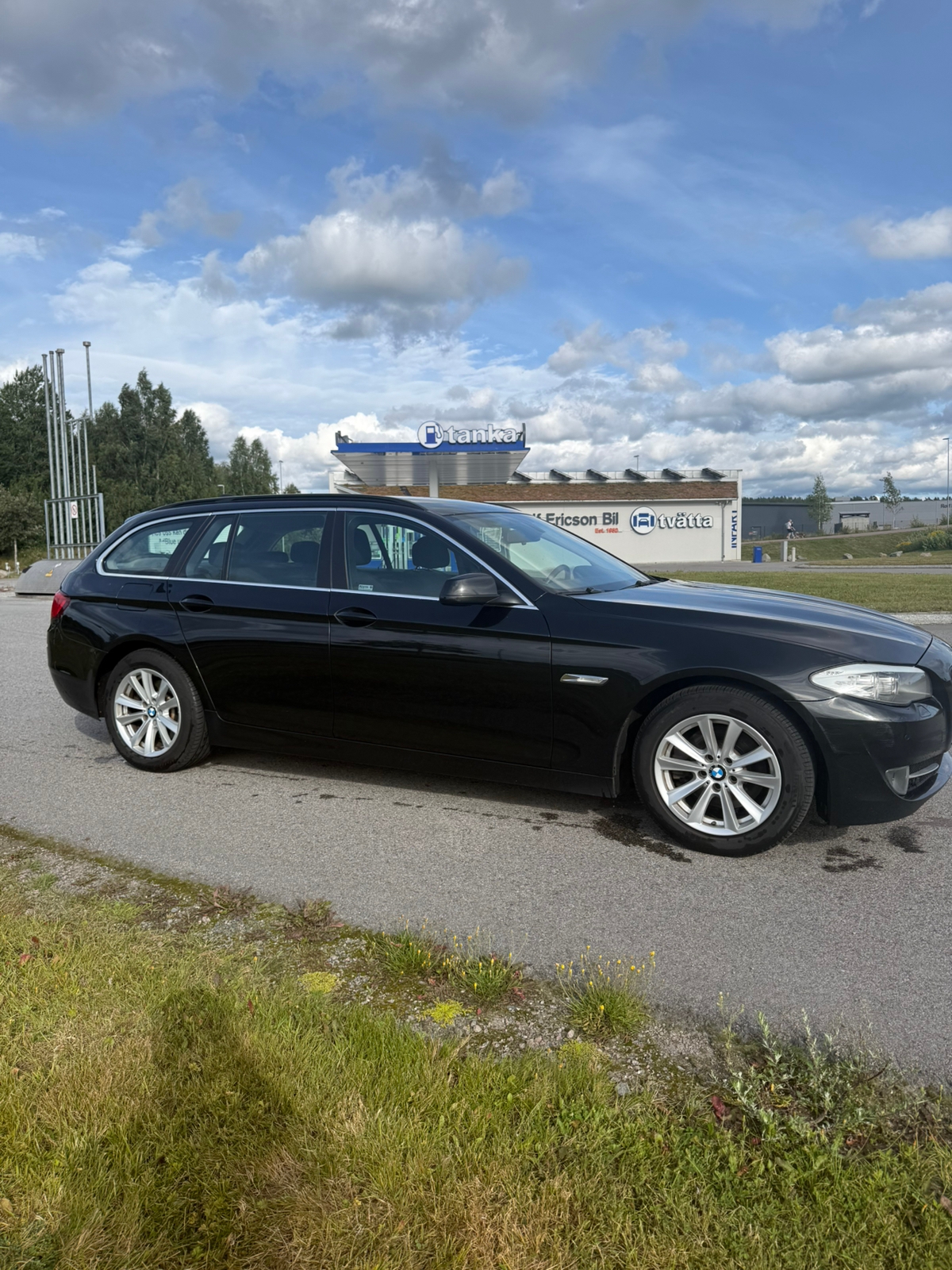 BMW 520 d Touring Manuell 2013, bild 2/7