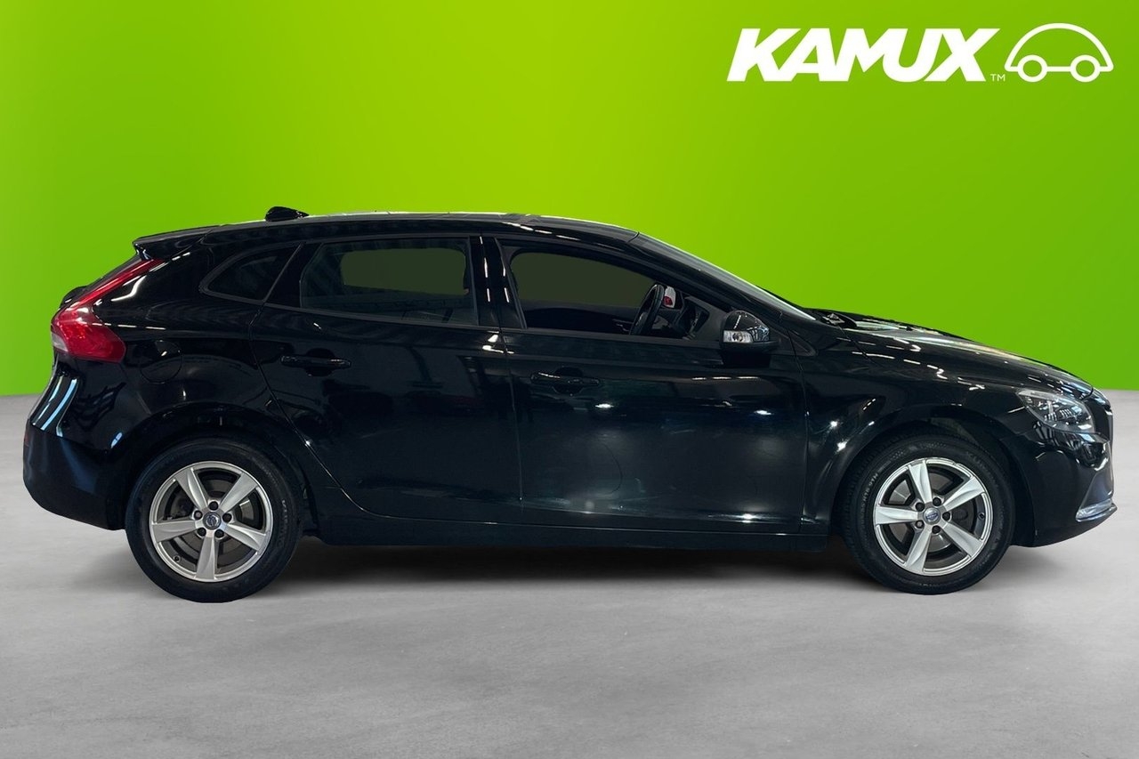 Volvo V40 2016, photo 2/22