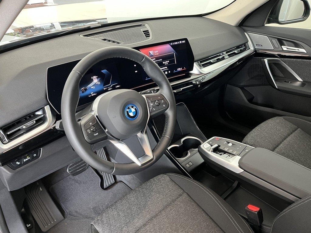 BMW iX1 2026, bild 6/10