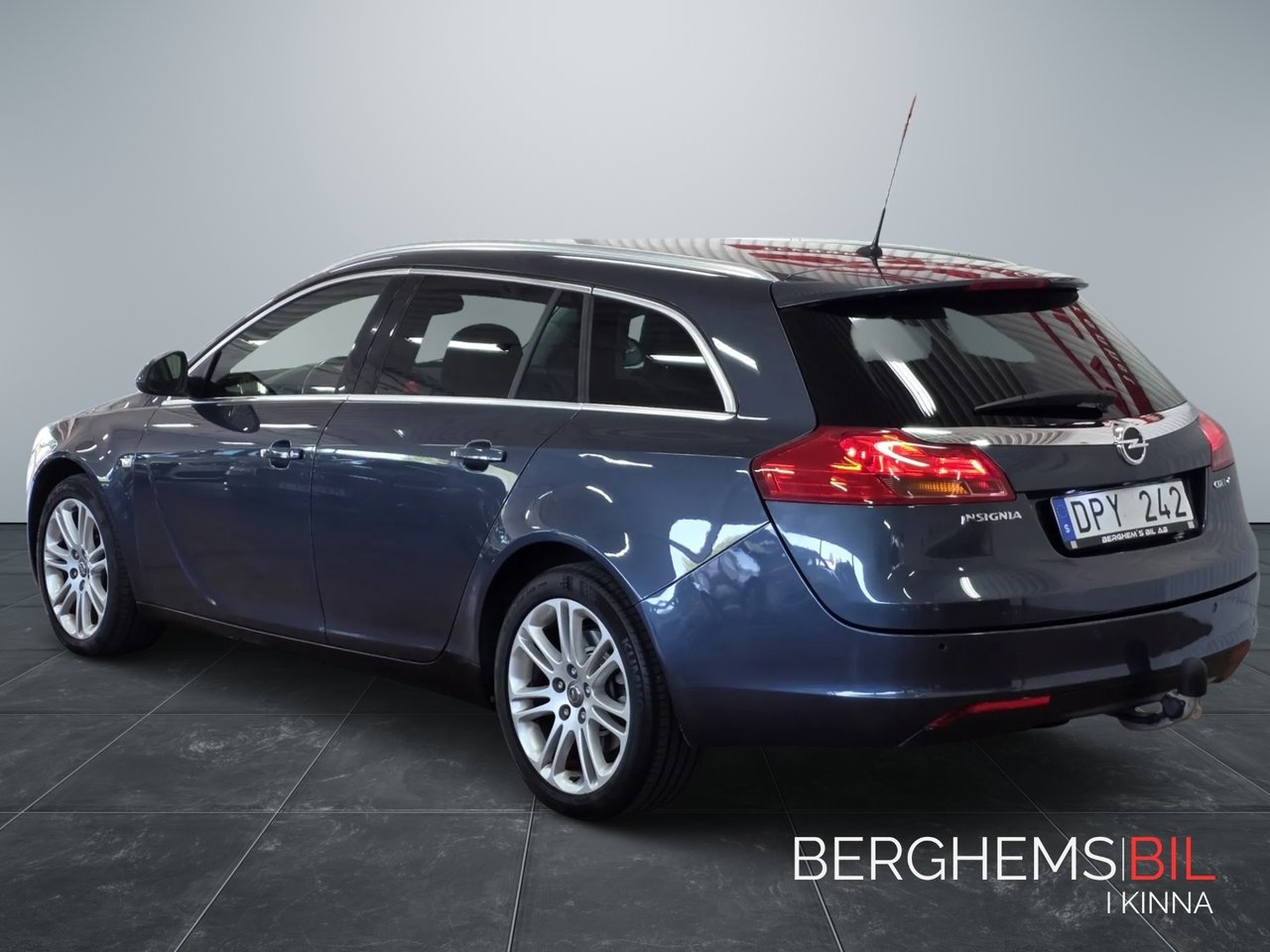 Opel Insignia 2011, bild 3/10