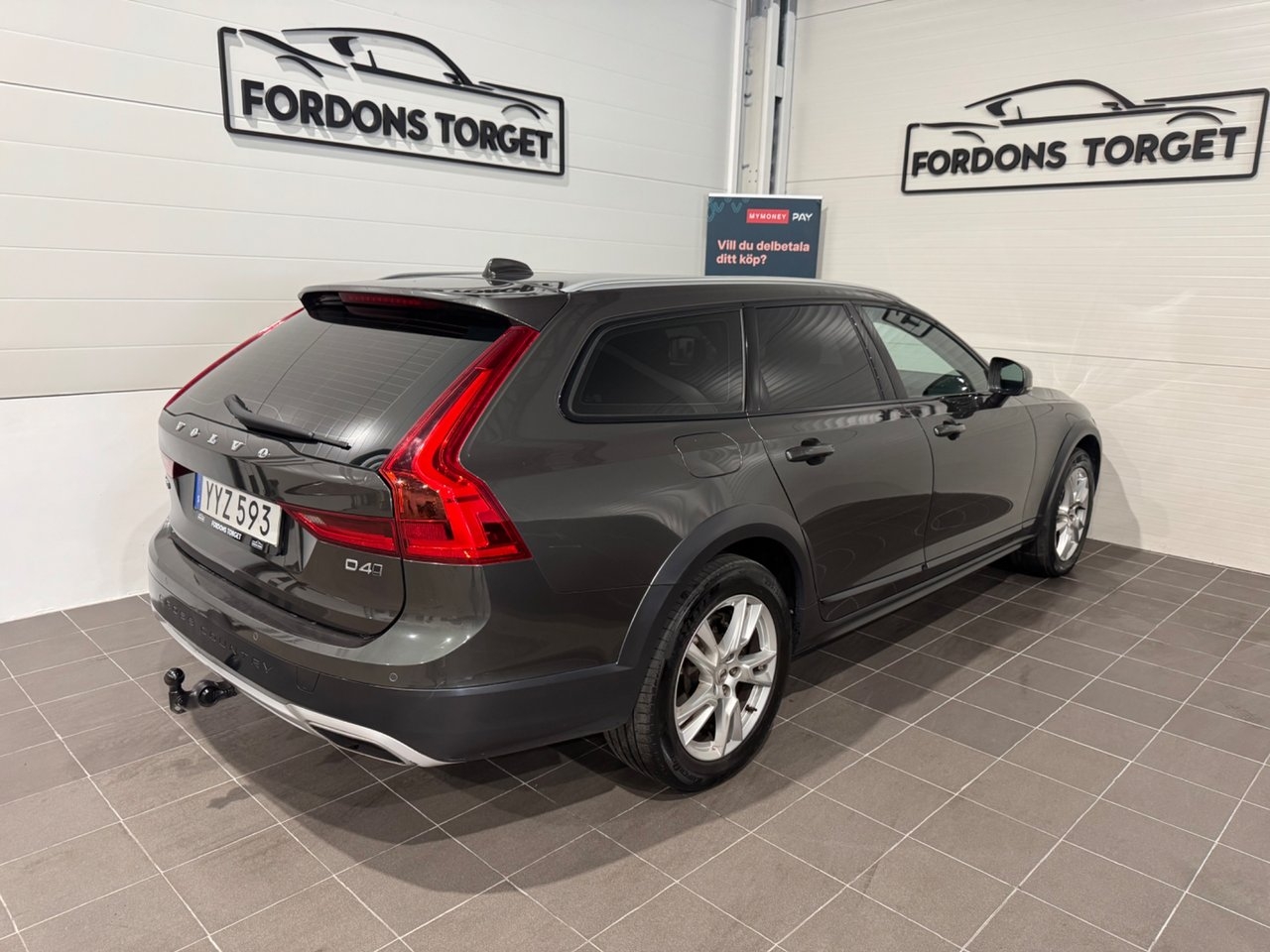 Volvo V90 Cross Country 2018, kuva 7/10