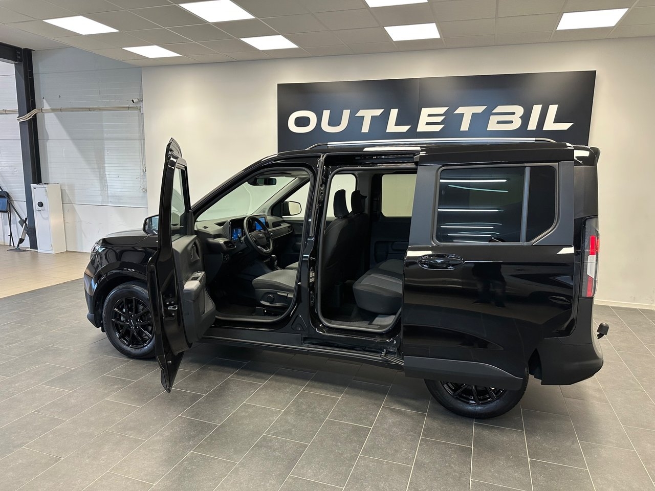 Ford Tourneo Courier 2024, bild 3/10