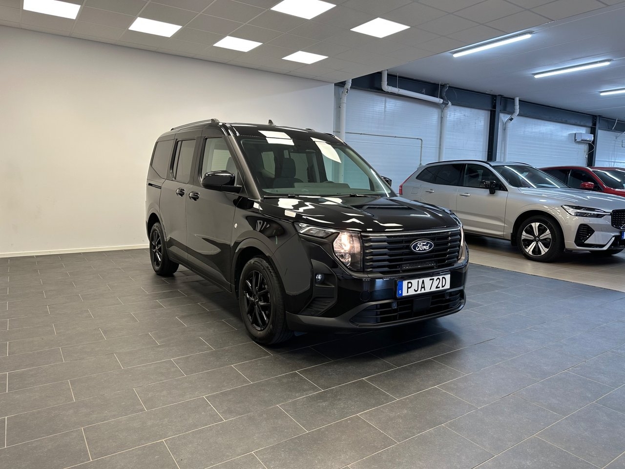 Ford Tourneo Courier 2024, bild 5/10