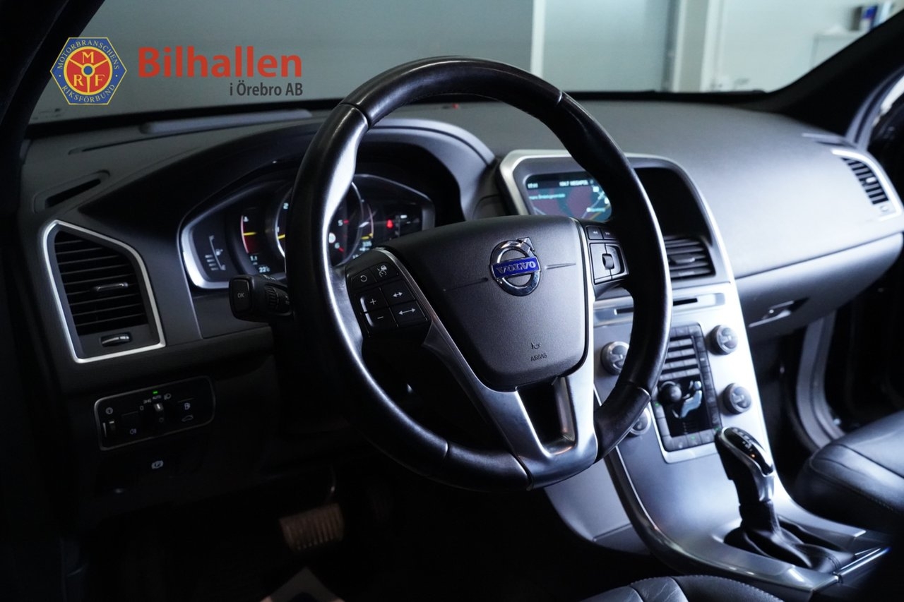 Volvo XC60 D4 AWD Automat Classic Summum 2017, bild 4/10