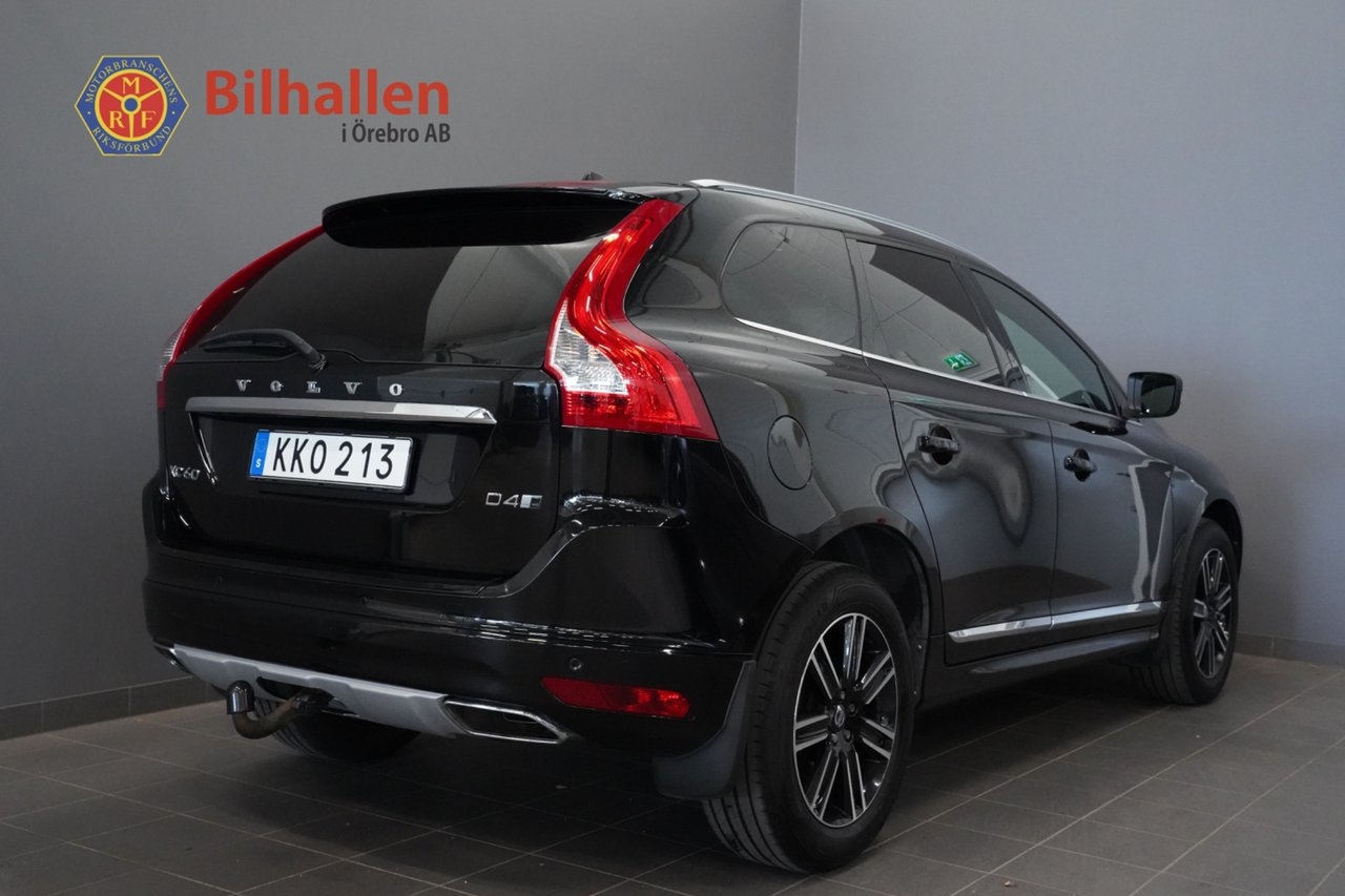Volvo XC60 D4 AWD Automat Classic Summum 2017, bild 2/10