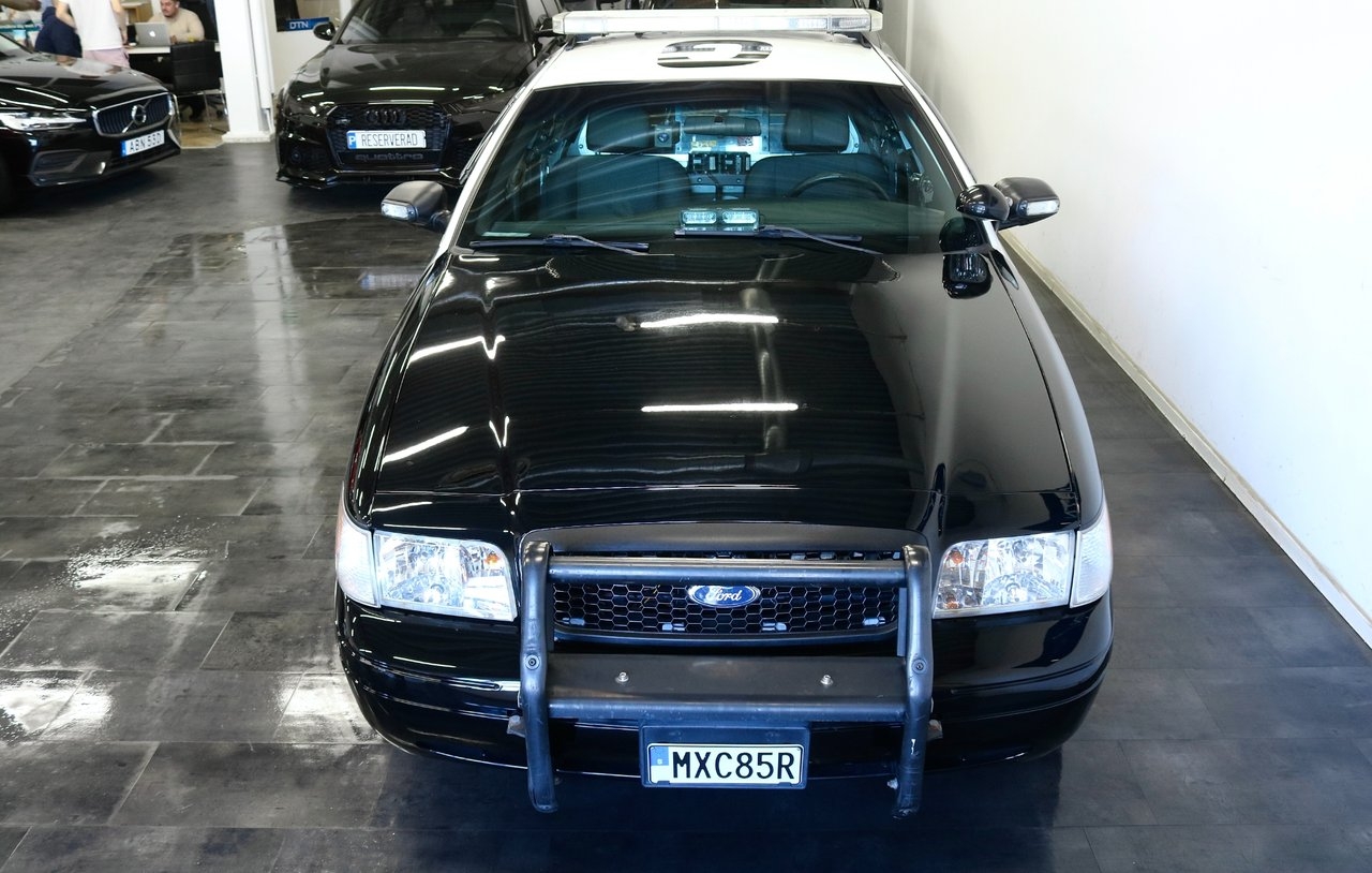 Ford Crown Victoria 2010, bild 6/10