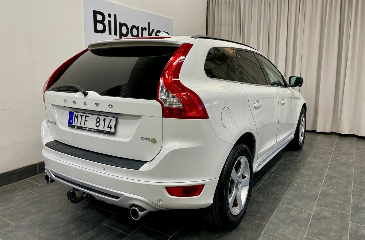 Volvo XC60 2.0 R-Design Euro 5 163Hk 2012, bild 4/10