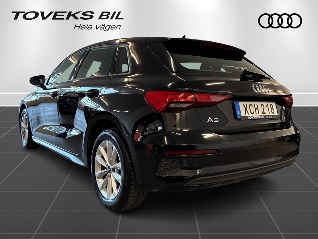 Audi A3 35 TFSI PROLINE 150 HK 6-VÄXLAD 2023, photo 3/24