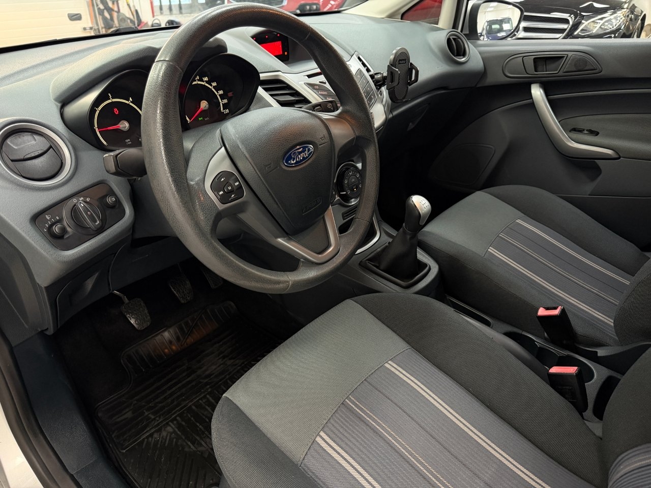 Ford Fiesta 2009, bild 7/10