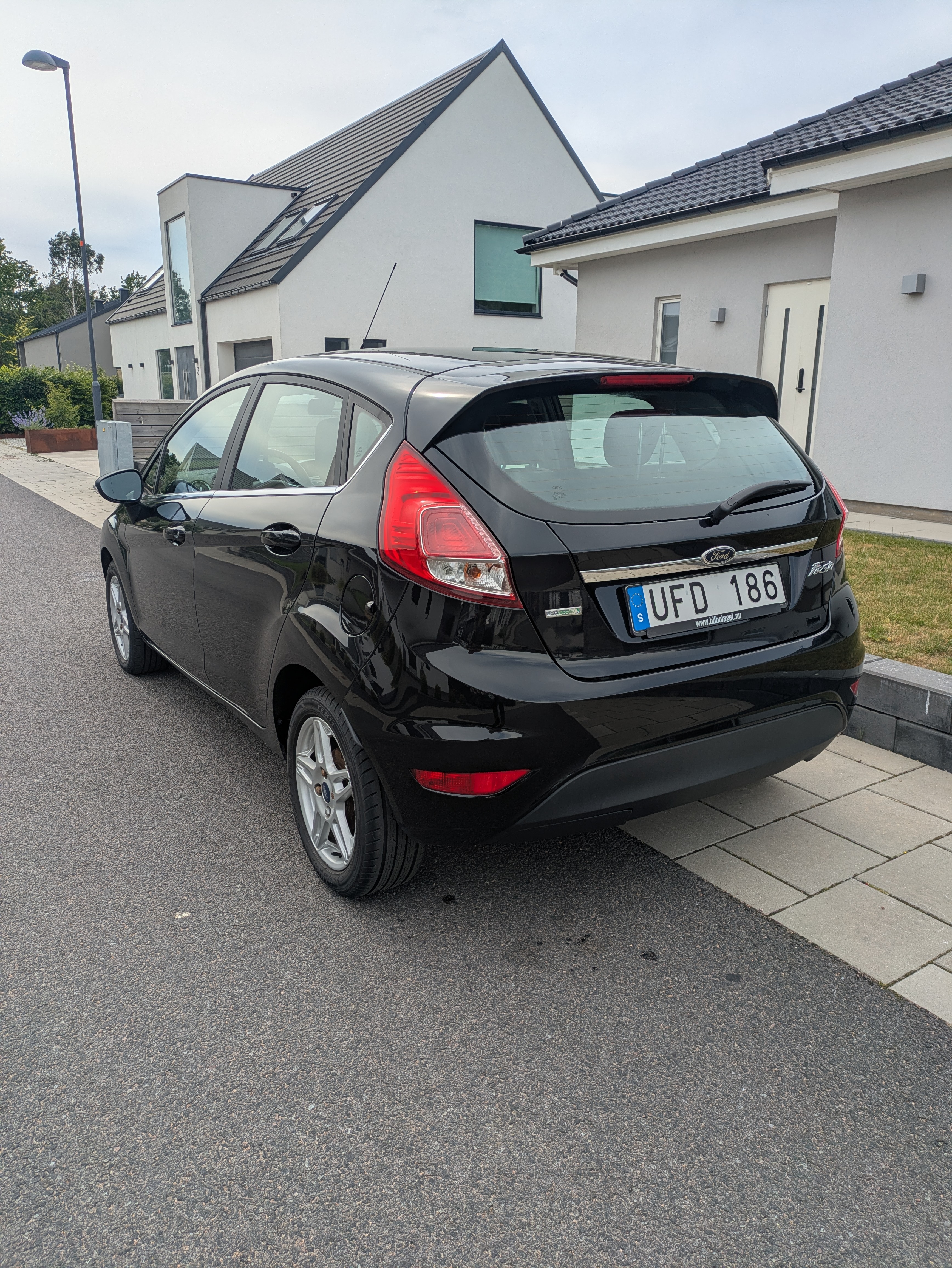 Ford Fiesta 2014, kuva 2/4