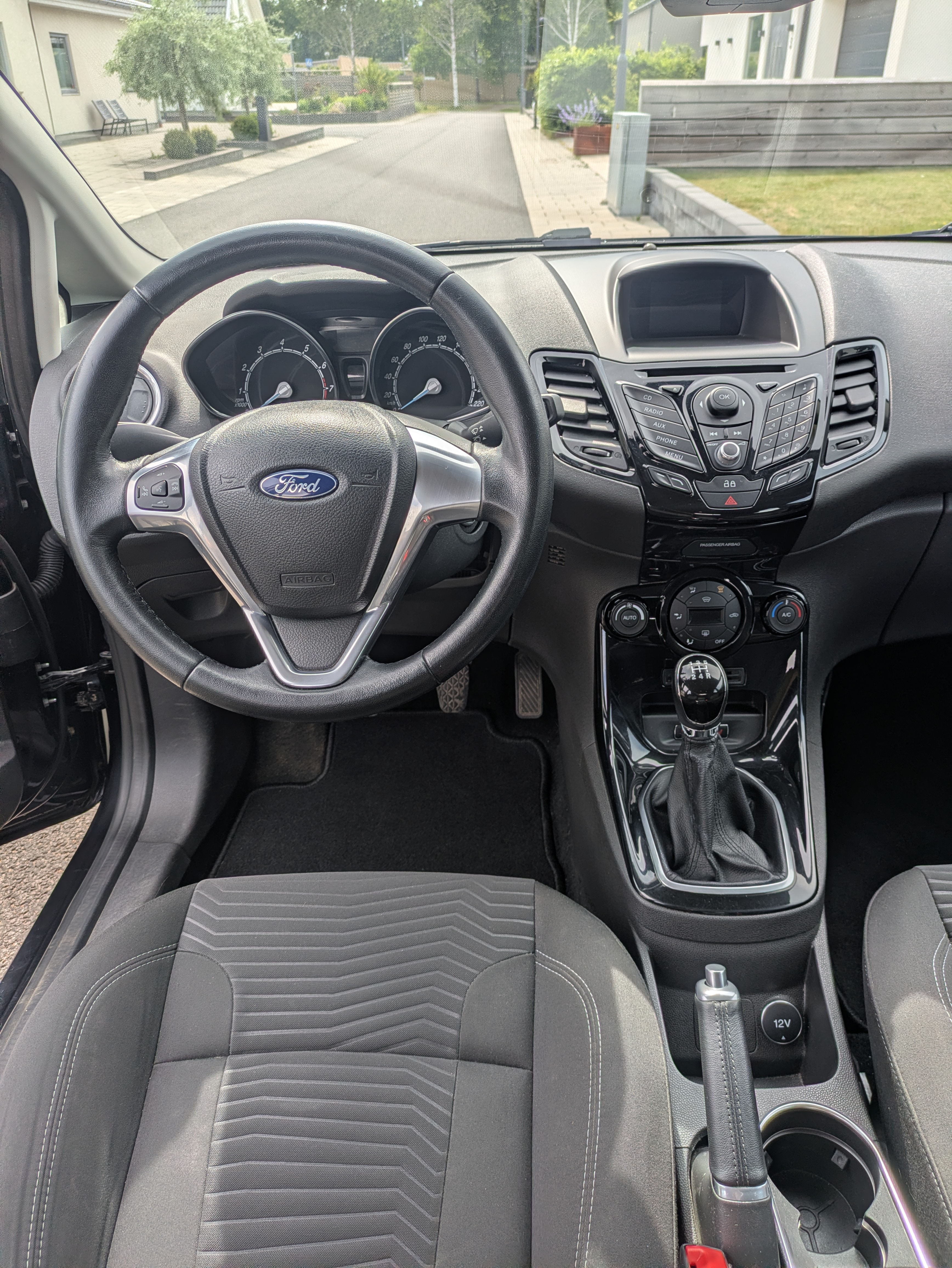 Ford Fiesta 2014, kuva 3/4