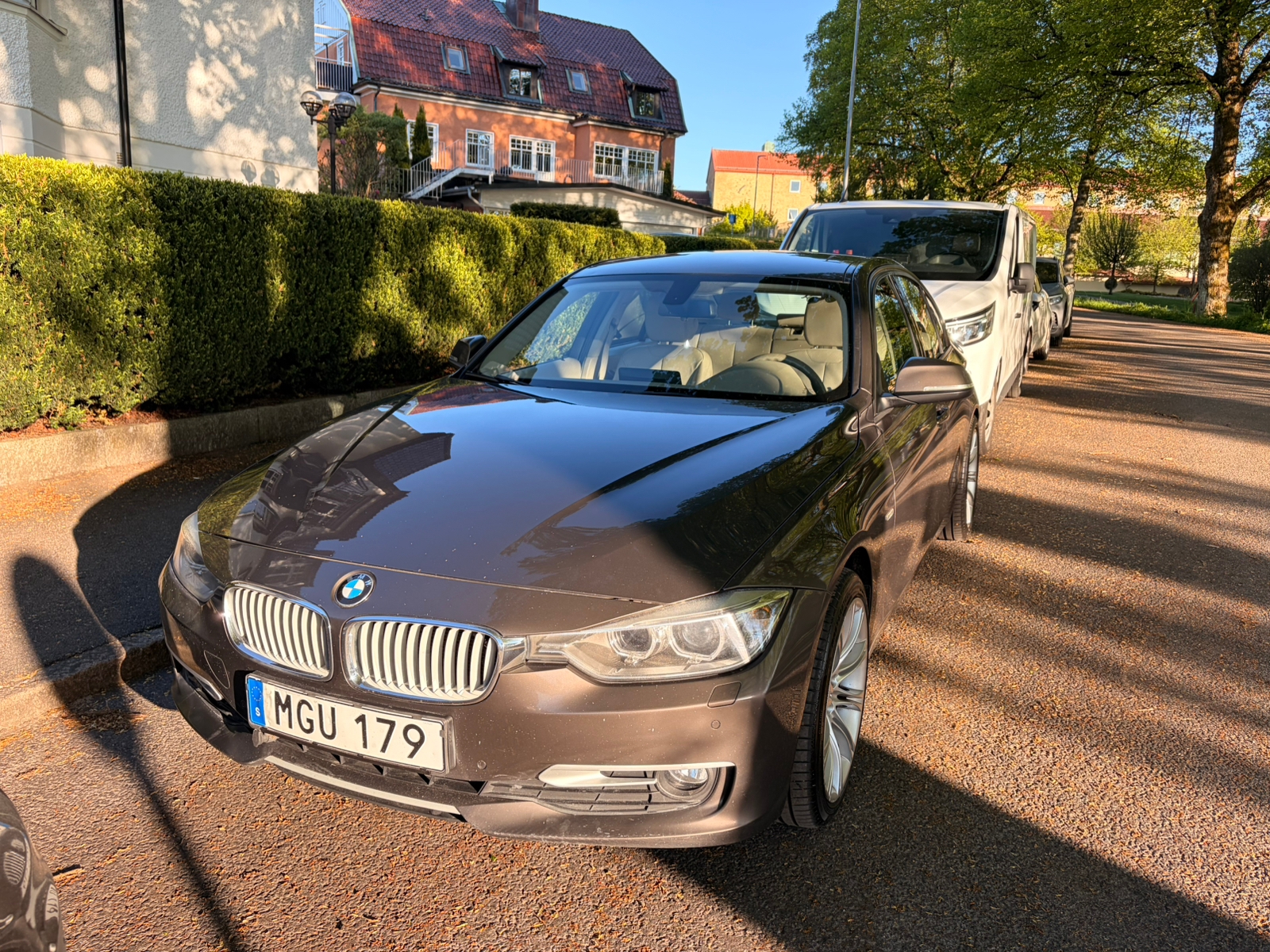 BMW 320 d Sedan Steptronic 2012, bild 6/10